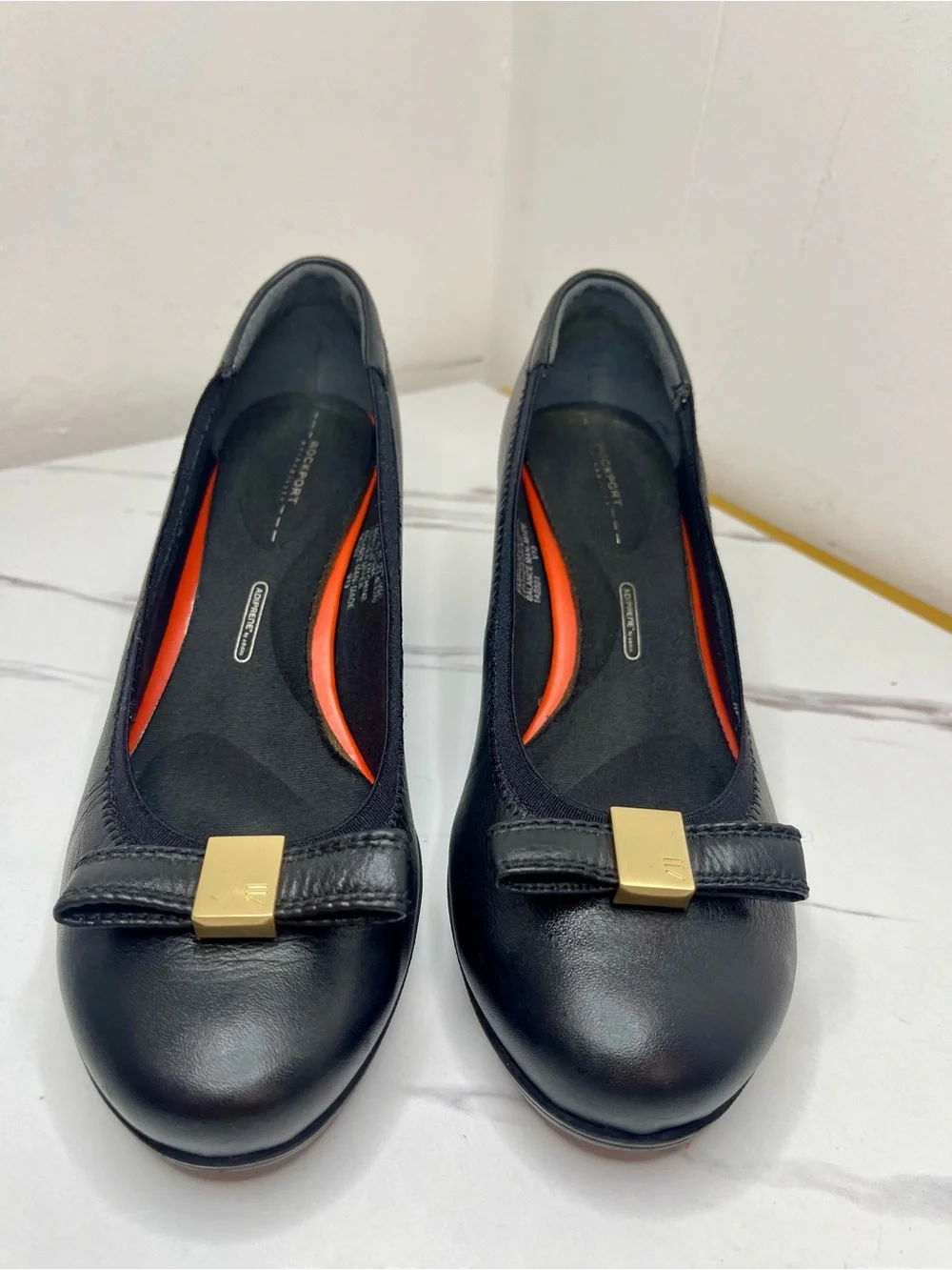Rockport Women Total Motion Black Wedge Pumps with Gold Bow Accent 6.5M
